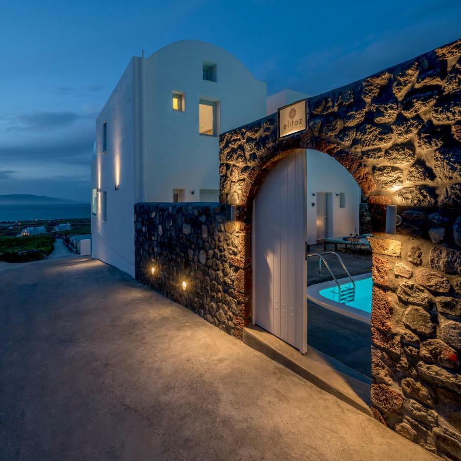 Elitoz Suites Oia  Bagian luar foto